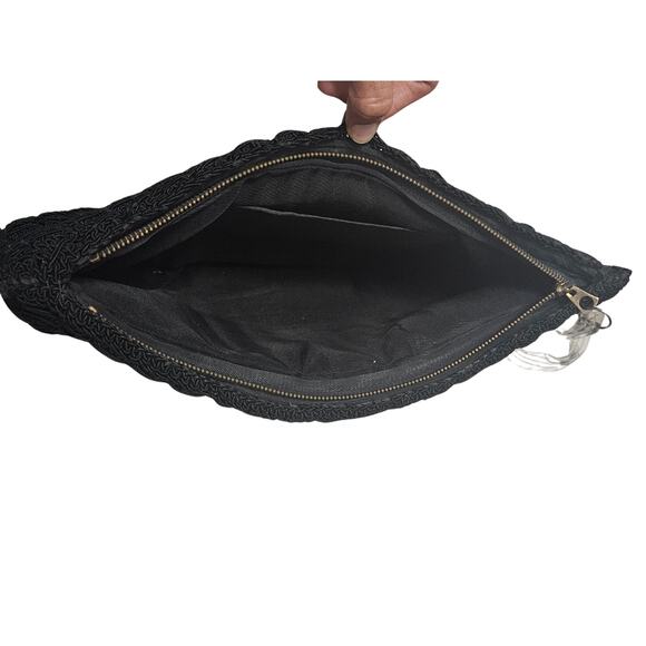 1940s Maxi Clutch Bag Large Black Crocheted Cord Vintage Lucite Toggle by Conmar - Picture 6 of 8